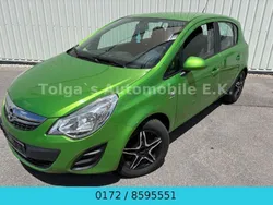 Grün Gebraucht 2013 Opel Corsa Active Limousine | 1.990 € (Superpreis)