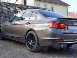Beige Gebraucht 2012 BMW 328 Comfort Edition Limousine | 8.499 € (Superpreis)