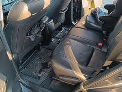 Grau Gebraucht 2015 Toyota RAV4 Edition-S SUV | 18.500 € (Etwas zu teuer)