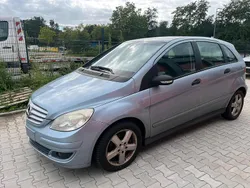 Blau Gebraucht 2005 Mercedes B180 Van / Kleinbus | 1.000 € (Superpreis)