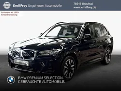 M carbonschwarz metallic Gebraucht 2023 BMW iX3 Sport Line SUV | 41.490 € (Superpreis)
