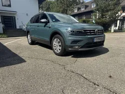 Blau Gebraucht 2020 VW Tiguan Allspace Comfortline SUV | 28.900 € (Etwas zu teuer)