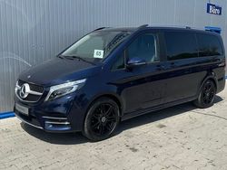 Blau Gebraucht 2020 Mercedes V250 AMG line Van / Kleinbus | 61.999 € (Teuer)
