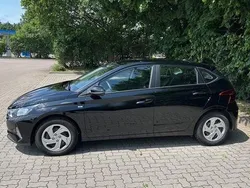 Schwarz Gebraucht 2022 Hyundai i20 Select Kleinwagen | 14.900 € (Superpreis)