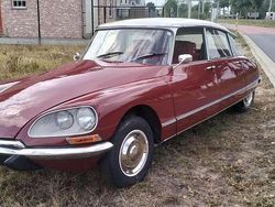 Rot Gebraucht 1969 Citroën DS Limousine | 24.500 €