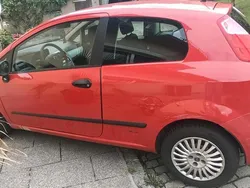 Rot Gebraucht 2007 Fiat Punto Kleinwagen | 1.400 € (Fairer Preis)