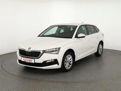 Weiß Gebraucht 2023 Skoda Scala Kleinwagen | 18.900 € (Fairer Preis)