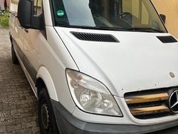 Weiß Gebraucht 2011 Mercedes 316 Van | 6.650 €