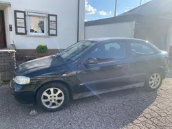 Schwarz Gebraucht 2002 Opel Astra Limousine | 550 € (Guter Preis)