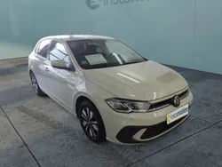 Grau Gebraucht 2024 VW Polo Move Limousine | 20.880 € (Guter Preis)