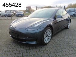 Grau Gebraucht 2021 Tesla Model 3 Limousine | 28.450 € (Guter Preis)