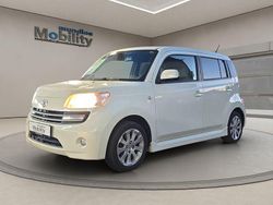 Weiß Gebraucht 2010 Daihatsu Materia Van / Kleinbus | 4.580 € (Teuer)