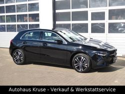 Schwarz Gebraucht 2023 Mercedes A250 Limousine | 31.750 € (Teuer)