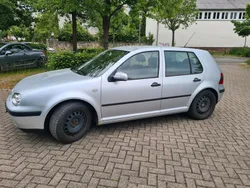 Silber Gebraucht 2000 VW Golf IV Kleinwagen | 2.200 € (Fairer Preis)