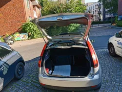 Silber Gebraucht 2002 Ford Fiesta Kleinwagen | 1.500 € (Guter Preis)