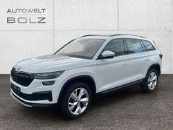 Weiss Gebraucht 2022 Skoda Kodiaq Tour SUV | 35.990 €