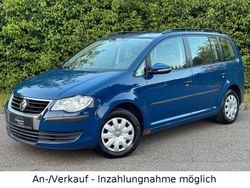 Blau Gebraucht 2010 VW Touran Conceptline Van / Kleinbus | 1.990 € (Superpreis)
