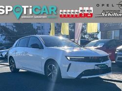 Weiß Gebraucht 2024 Opel Astra Edition Limousine | 21.390 € (Guter Preis)