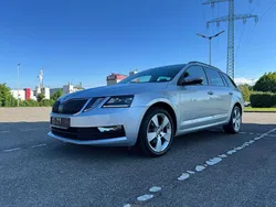 Silber Gebraucht 2018 Skoda Octavia Kombi | 12.000 € (Guter Preis)