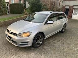 Silber Gebraucht 2014 VW Golf VII Kombi | 10.000 € (Guter Preis)