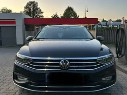 Schwarz Gebraucht 2020 VW Passat Elegance Kombi | 29.000 €