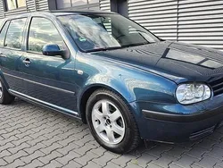 Grün Gebraucht 2003 VW Golf IV Kleinwagen | 1.500 € (Guter Preis)