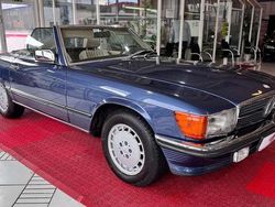 Nautikblau Gebraucht 1985 Mercedes 300 Cabrio | 41.900 €