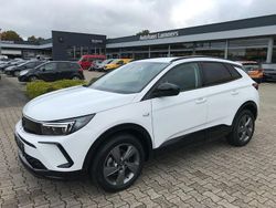 Weiß Gebraucht 2024 Opel Grandland X GS Line SUV | 26.490 € (Etwas zu teuer)