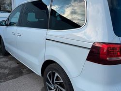 Weiß Gebraucht 2018 VW Sharan Van / Kleinbus | 23.000 € (Guter Preis)