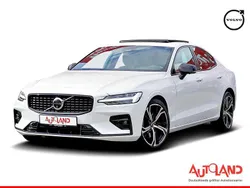 Chrystal white pearl (metallic) Gebraucht 2024 Volvo S60 Plus Limousine | 34.950 € (Guter Preis)
