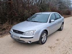 Grau Gebraucht 2001 Ford Mondeo Limousine | 3.290 € (Teuer)