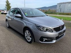 Silber Gebraucht 2018 Peugeot 308 Active Limousine | 11.800 € (Fairer Preis)