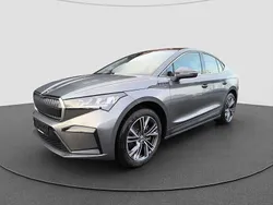 Grau Gebraucht 2024 Skoda Enyaq iV SUV | 47.849 € (Fairer Preis)