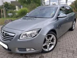 Grau Gebraucht 2011 Opel Insignia Innovation Kombi | 2.490 € (Superpreis)