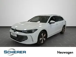 Weiß Neu 2025 VW Passat Business | 44.690 € (Superpreis)