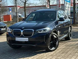 Schwarz Gebraucht 2021 BMW iX3 Impressive SUV | 31.950 € (Fairer Preis)