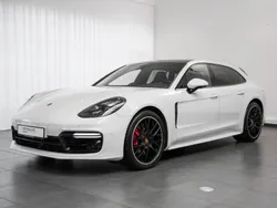 Porsche Panamera GTS