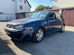 Blau Gebraucht 2002 VW Golf IV Edition Kleinwagen | 3.000 € (Etwas zu teuer)