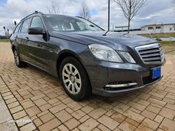 Grau Gebraucht 2011 Mercedes E220 Elegance Kombi | 5.900 € (Etwas zu teuer)