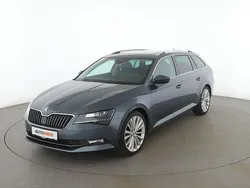 Grau Gebraucht 2017 Skoda Superb Style Kombi | 21.370 € (Etwas zu teuer)