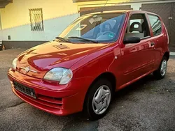 Rot Gebraucht 2009 Fiat Seicento Kleinwagen | 1.999 € (Etwas zu teuer)
