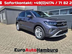 Rauchgrau metallic Neu 2025 VW T-Cross Life SUV | 27.600 € (Fairer Preis)