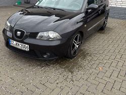 Schwarz Gebraucht 2007 Seat Ibiza Comfort Limousine | 1.800 € (Fairer Preis)