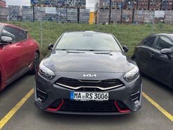 Grau Gebraucht 2021 Kia Ceed GT Limousine | 19.890 € (Fairer Preis)