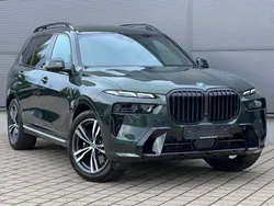Grün Gebraucht 2024 BMW X7 M Sport SUV | 98.490 € (Guter Preis)