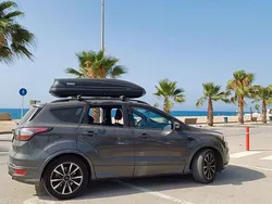 Grau Gebraucht 2017 Ford Kuga ST-Line SUV | 15.999 €