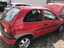 Rot Gebraucht 2000 Opel Corsa Eco Limousine | 1.300 € (Fairer Preis)