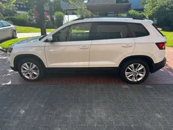 Weiß Gebraucht 2020 Skoda Karoq Ambition SUV | 14.888 € (Guter Preis)