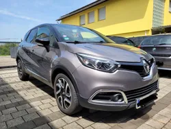 Grau Gebraucht 2013 Renault Captur Dynamique SUV | 10.000 € (Fairer Preis)