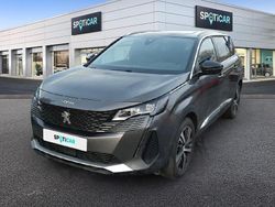 Grau Gebraucht 2024 Peugeot 5008 GT SUV | 31.430 € (Etwas zu teuer)